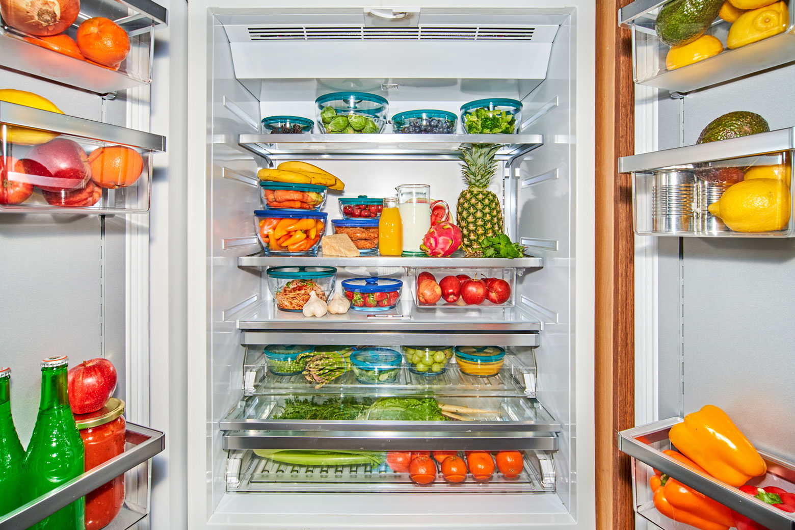 Ditch the Plastic: 4 Kitchen Habits You Need to Change Now