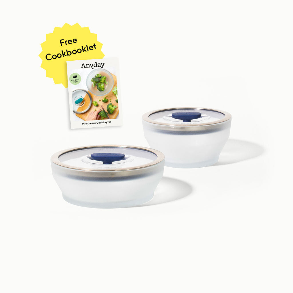 4-Piece Glass Round Dish Set + Cookbooklet Bundle