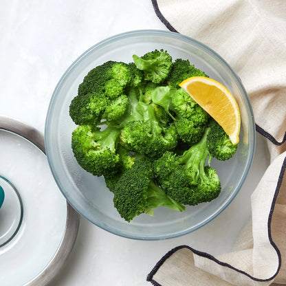 Perfectly steamed broccoli florets made and served in the glass Anyday dish, providing a nutritious and easy side dish. This method ensures vibrant, tender broccoli ready in minutes, ideal for any meal.
