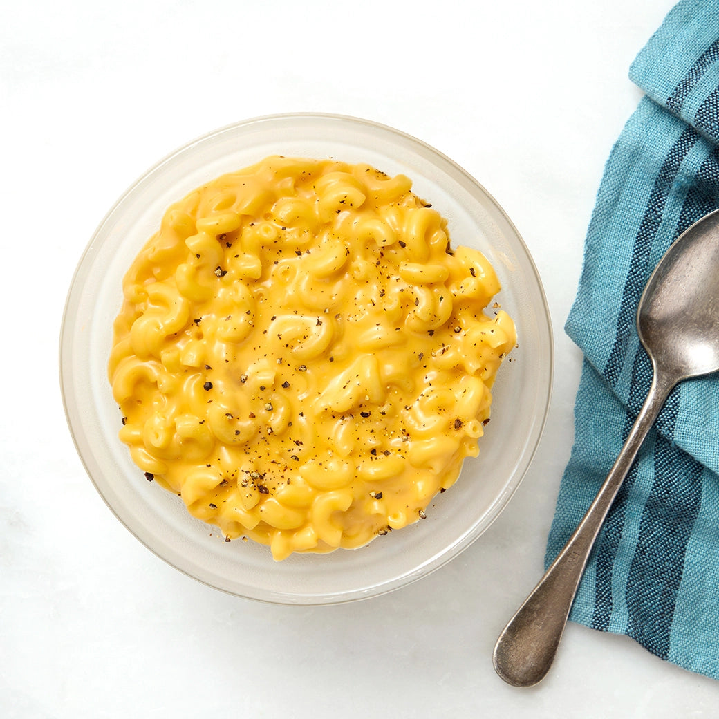 Creamy Mac and Cheese made and served in the glass Anyday dish, featuring tender macaroni pasta coated in a rich, creamy cheese sauce from scratch.