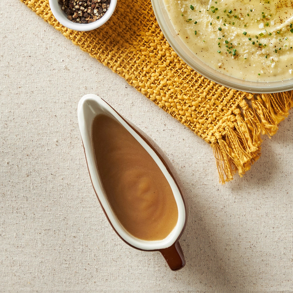 Rich and smooth gravy made in the microwave using the glass Anyday dish, delivering classic flavors with minimal effort. Perfect for adding a delicious finishing touch to your favorite dishes, ready in minutes.