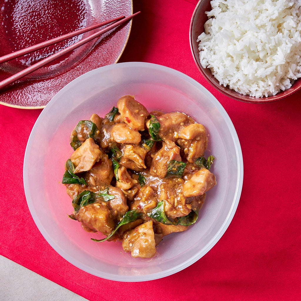 Three Cup Chicken cooked in the microwave using the glass Anyday dish, delivering tender chicken infused with a rich, savory sauce made from soy sauce, rice wine, and sesame oil. Enjoy a quick and flavorful Taiwanese-inspired meal, ready in minutes.