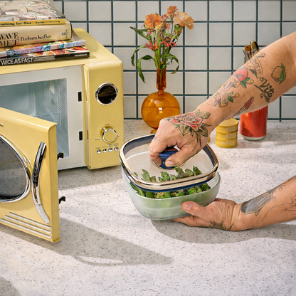 5.5-Cup Glass Square Shallow Dish