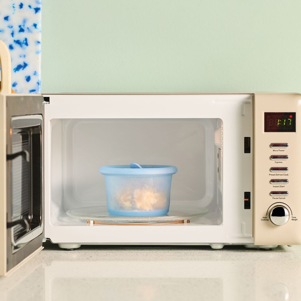Anydeli vented lid keeps reheated food moist